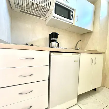 Studio Pp With Balcony, Wifi, Nearby Sea