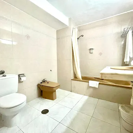 Studio Pp With Balcony, Wifi, Nearby Sea * 푸에르토 드 라 크루즈